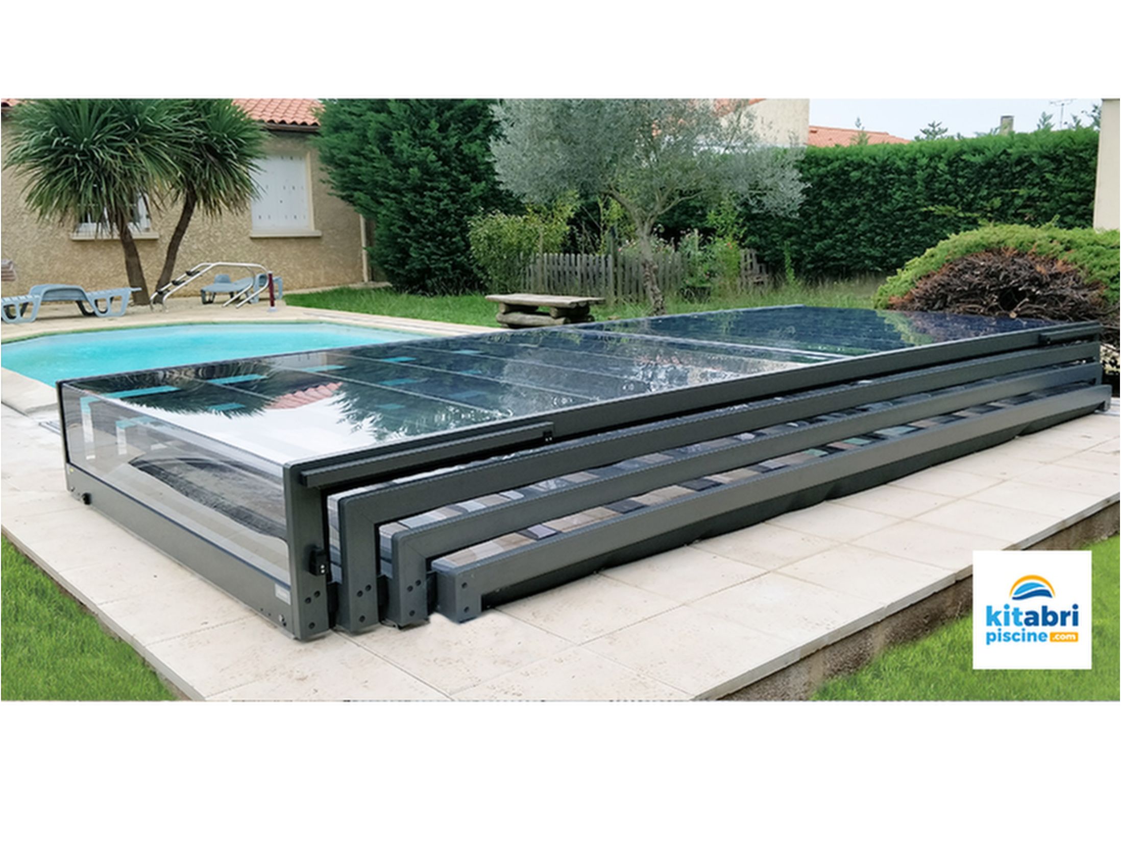 OLERON D - Abri plat en kit pour une piscine de 4 x 8 m - Kitabripiscine -  Kitabripiscine - Spécialiste des abris de piscine et abris spa en kit