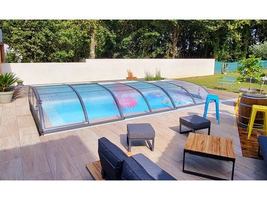 Comment diminuer la condensation sous l’abri de piscine ?