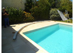 Assemblage abri de piscine sans rail